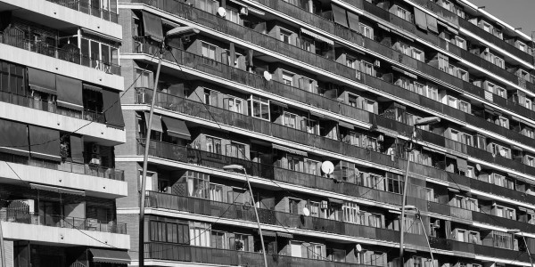 Derecho Inmobiliario / Abogados Inmobiliarios en Sabadell · Conflictos con Relaciones de Vecindad